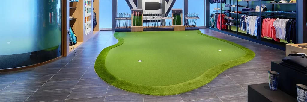 Indoor putting green installed by SYNLawn